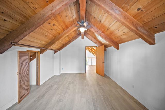 688 Calabasas Road, Watsonville CA: https://media.crmls.org/mediaz/3105b79b-e551-49bb-9a70-f9c10b9a08b0.jpg