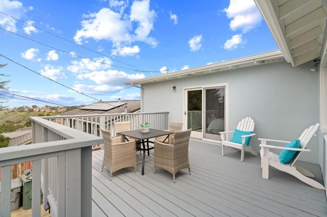 3901 Coronado Way, San Bruno CA: https://media.crmls.org/mediaz/31066f9e-203d-4617-a3cc-ba3a02ed6734.jpg