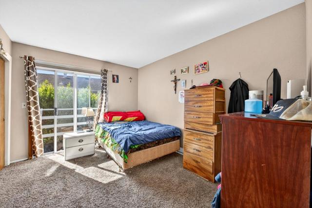 18848 Eisenhower Street, Salinas CA: https://media.crmls.org/mediaz/3107e374-1c2d-43c3-b4d4-2d0a576e718c.jpg