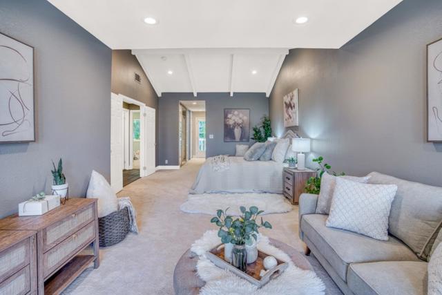 14673 Fieldstone Drive, Saratoga CA: https://media.crmls.org/mediaz/31081c65-3148-4a1c-8768-030b33450bd6.jpg