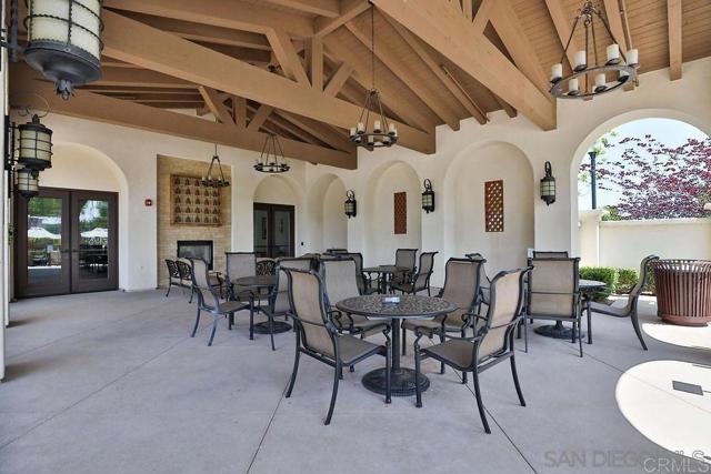 1390 SANTA VICTORIA Rd, Chula Vista CA: https://media.crmls.org/mediaz/31088595-37d4-4917-be26-d3c07ebda96b.jpg