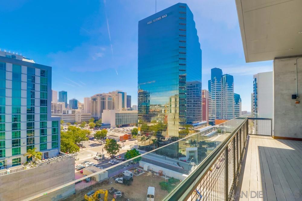 MLS #250032382SD img 44