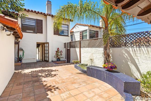 412 G Avenue, Coronado CA: https://media.crmls.org/mediaz/3109713c-bc2c-4cb0-9b7c-67c3badafb7c.jpg
