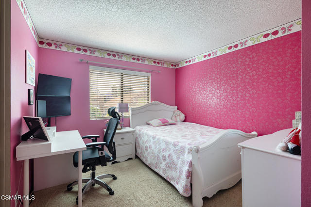 2124 Snowberry Court, Simi Valley CA: https://media.crmls.org/mediaz/310a809d-6a4e-4512-9b58-027ee343d536.jpg