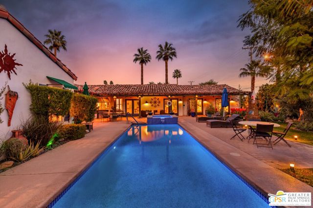535 E Via Colusa, Palm Springs CA: https://media.crmls.org/mediaz/310abebf-e34a-4b47-8389-e2f3bc057017.jpg