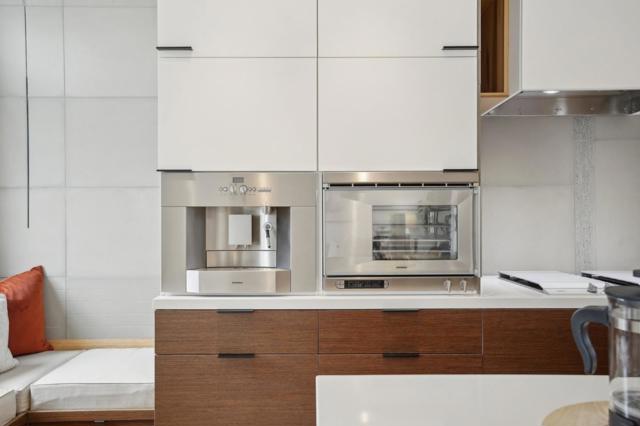 2183 45th Avenue, San Francisco CA: https://media.crmls.org/mediaz/310b5064-ca91-4222-80db-288ee3c46759.jpg
