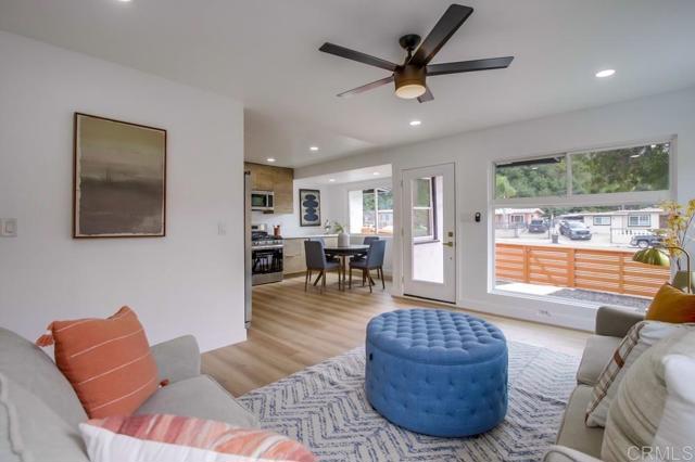 Detail Gallery Image 8 of 39 For 5610 Streamview Dr, San Diego,  CA 92105 - 3 Beds | 2 Baths