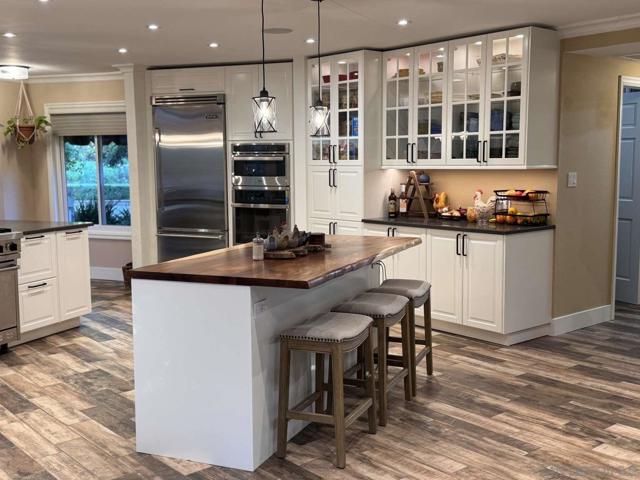 5553 Scenic View Dr, Yorba Linda CA: https://media.crmls.org/mediaz/310c503c-c73f-4764-bed8-7abf8059e118.jpg