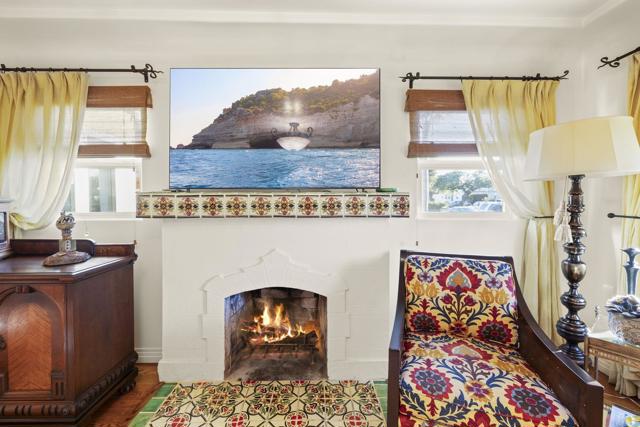 Detail Gallery Image 5 of 41 For 4661 50th St, San Diego,  CA 92115 - 3 Beds | 2 Baths