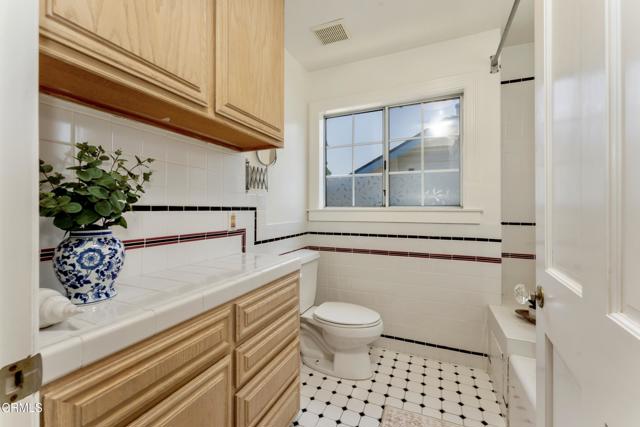 Detail Gallery Image 47 of 71 For 5218 Mount Royal Dr, Los Angeles,  CA 90041 - 5 Beds | 3 Baths