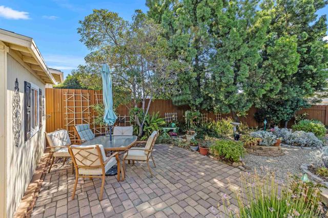 4730 Winona Ave, San Diego CA: https://media.crmls.org/mediaz/310d1c23-386d-41ad-8da5-390fba9f4979.jpg