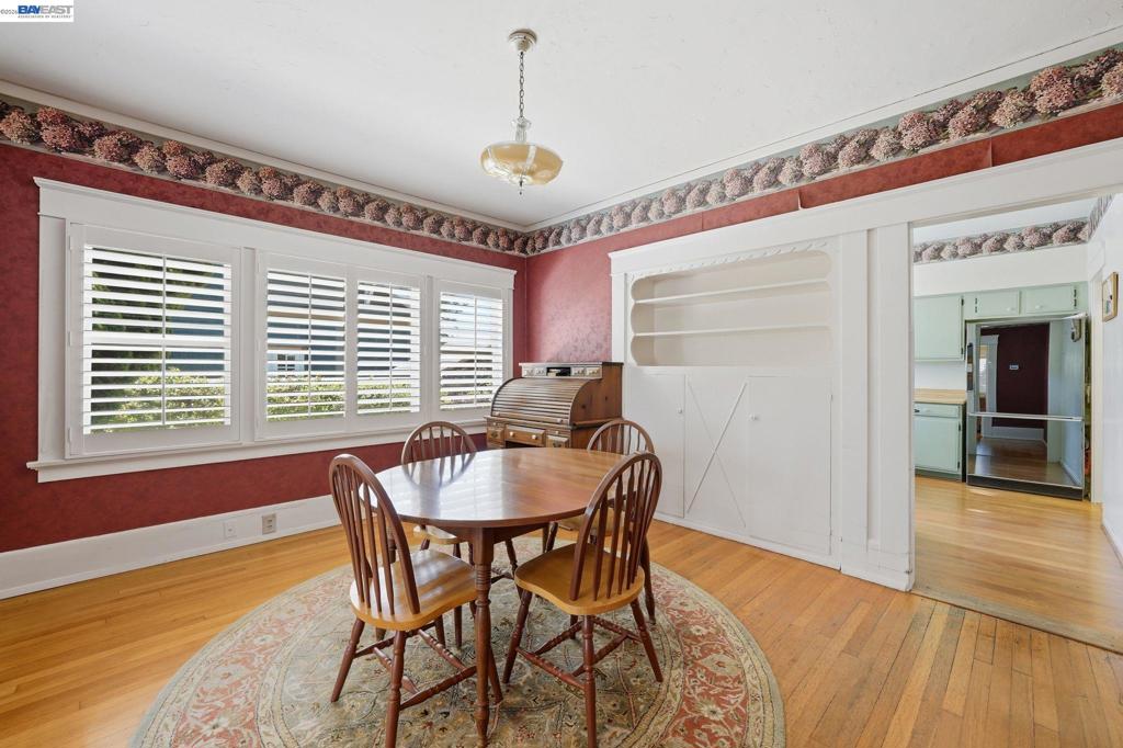 1412 30th St - photo 6