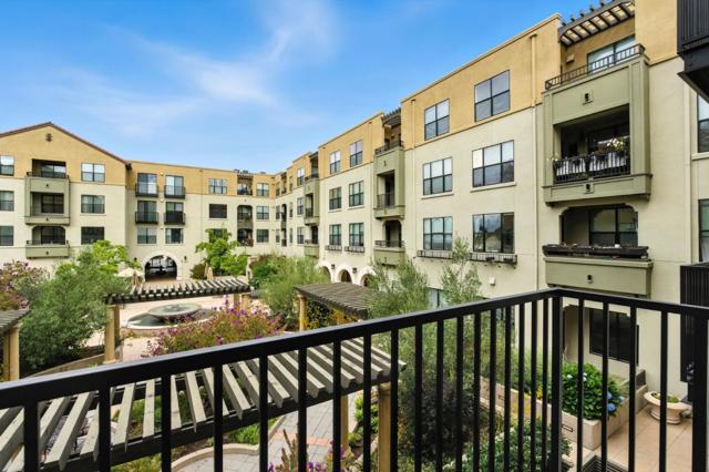 1001 Laurel Street, San Carlos CA: https://media.crmls.org/mediaz/310dc1a0-4552-4d8a-b265-408487631ac1.jpg