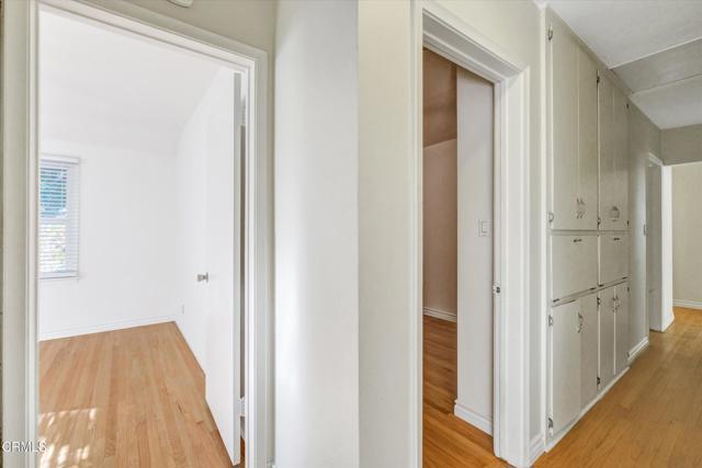 Detail Gallery Image 23 of 33 For 3557 Burritt Way, Glendale,  CA 91214 - 3 Beds | 2 Baths