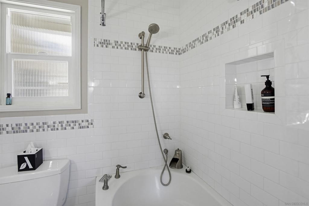 8426 Fireside Ave - photo 18