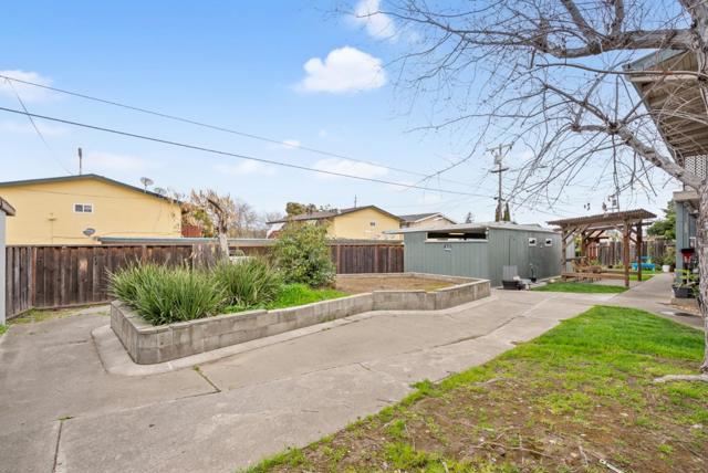 1799 Bradford Way, San Jose CA: https://media.crmls.org/mediaz/31101483-2095-47d8-ad82-5a6513eb9b68.jpg
