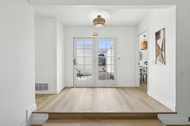 613 Pilgrim Drive, Foster City CA: https://media.crmls.org/mediaz/3110552d-c67b-4773-9e8e-71ada7deeceb.jpg