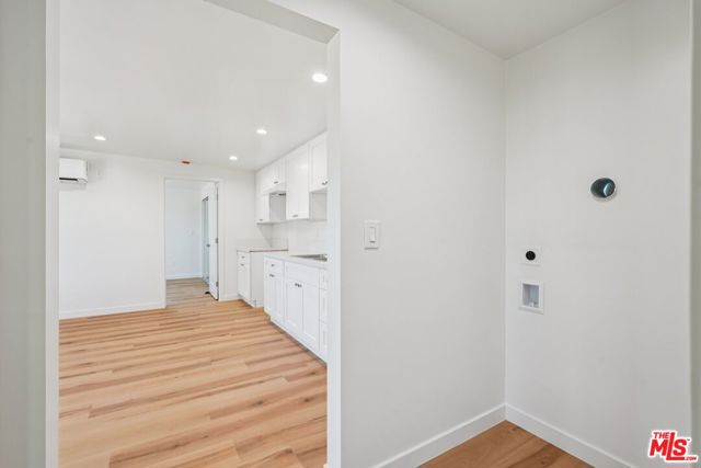 2922 8th Avenue, Los Angeles CA: https://media.crmls.org/mediaz/311097b0-31c2-4f84-b147-f10713adfff9.jpg