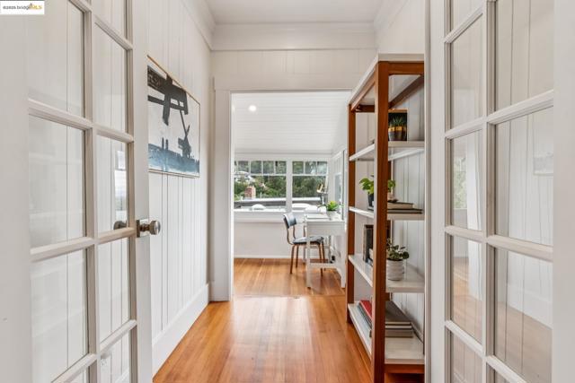 60 Panoramic Way, Berkeley CA: https://media.crmls.org/mediaz/311305b3-01ae-483b-9df8-aa931aafb680.jpg