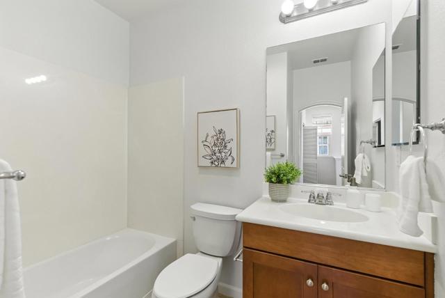 211 Peppermint Tree Terrace, Sunnyvale CA: https://media.crmls.org/mediaz/31138e19-6f9a-4ca4-bb74-bfc713930877.jpg