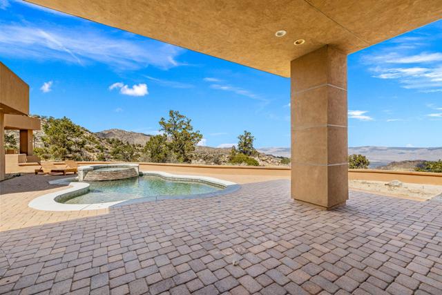 61474 Hanging Rock Lane, Mountain Center CA: https://media.crmls.org/mediaz/31160b8a-c9d4-4955-83c0-1b22d90c19ee.jpg