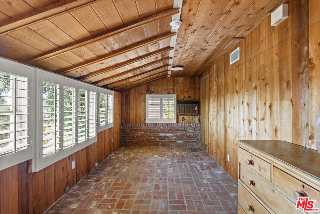 MLS #26864755 image #32