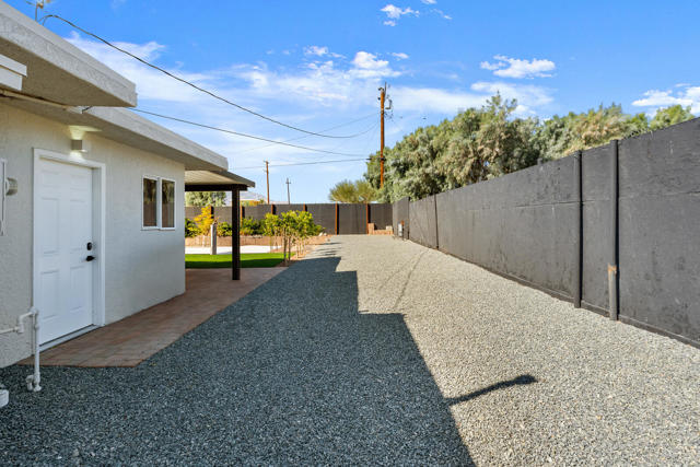17319 Keith Street, Palm Springs CA: https://media.crmls.org/mediaz/3116a67b-5269-41a2-aafd-abe456ccd32e.jpg