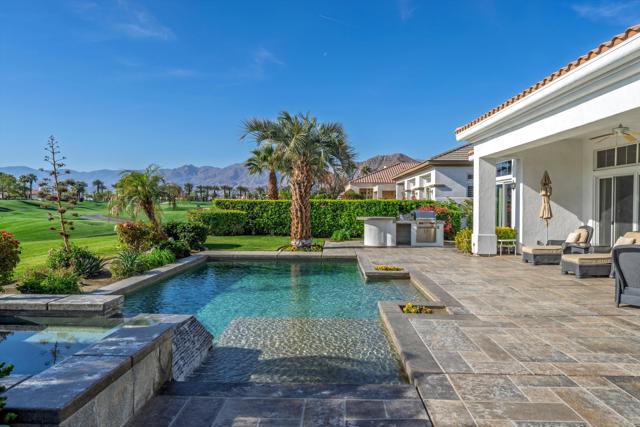 80315 Via Valerosa, La Quinta CA: https://media.crmls.org/mediaz/3117202c-838a-466b-964b-d23dac584411.jpg