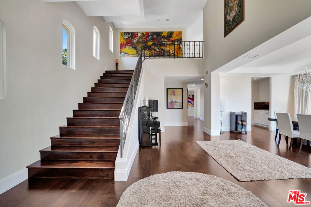 MLS #25630607 image #16