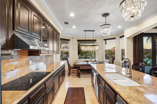 22590 Canyon Lake Drive South, Canyon Lake CA: https://media.crmls.org/mediaz/31198e24-782d-4018-8404-9a9feada006b.jpg