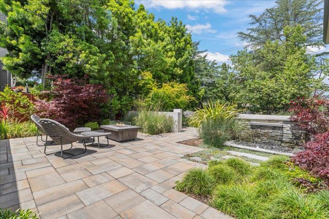 104 Pinta Court, Los Gatos CA: https://media.crmls.org/mediaz/311af3a7-6a7c-44ca-8a3d-1fd3589c4925.jpg