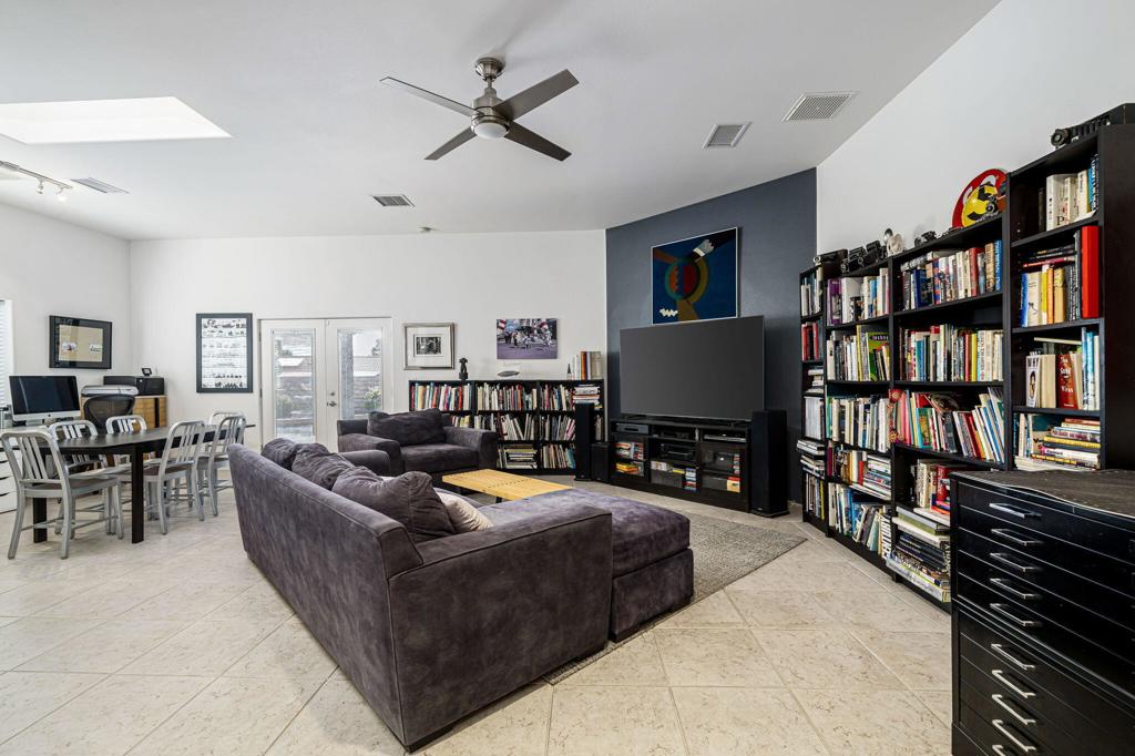 MLS #219129175PS img 10