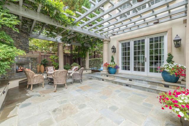 125 Stonepine Road, Hillsborough CA: https://media.crmls.org/mediaz/311bd394-5046-4cf2-98f1-9816b3b14750.jpg