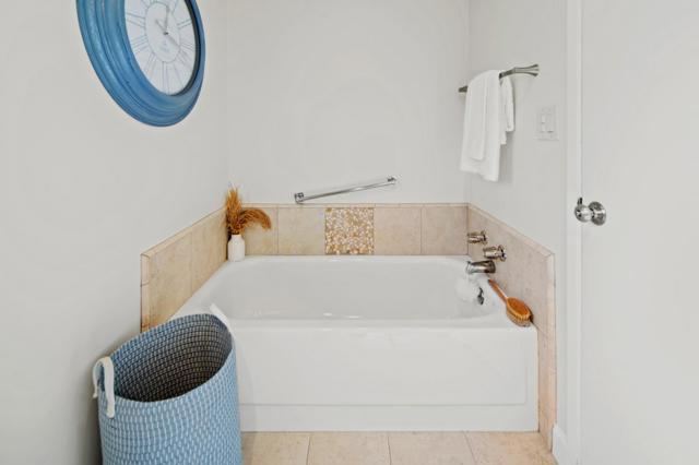 101 Del Mesa Carmel, Carmel CA: https://media.crmls.org/mediaz/311ca033-c7c8-4228-ba92-74e4edc9413b.jpg