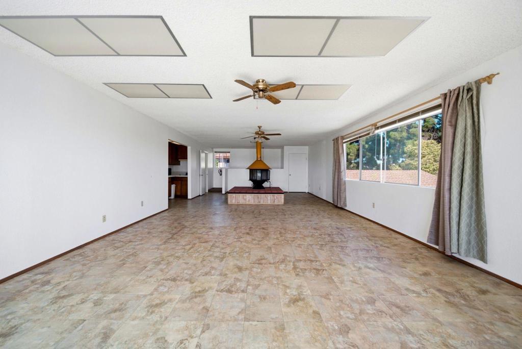 932 Regal Rd - photo 16