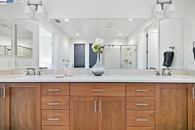 2100 Carbondale, Dublin CA: https://media.crmls.org/mediaz/311d86d6-9444-4f1f-b4f2-74e87723b816.jpg