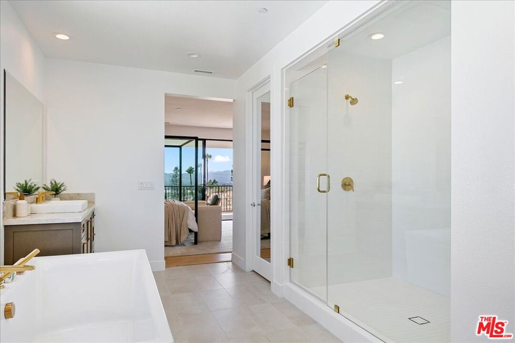 MLS #26860869 image #33