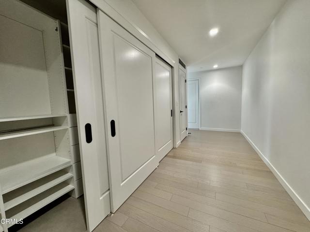 Detail Gallery Image 9 of 14 For 1050 S Grand Ave #2004,  Los Angeles,  CA 90015 - 2 Beds | 2 Baths