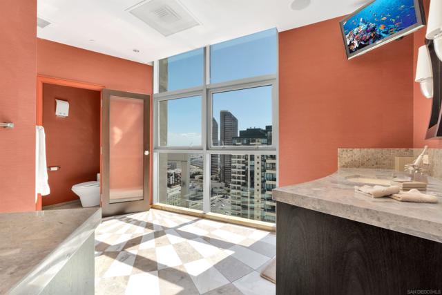 Image 48 of 74 For 645 Front St  2204