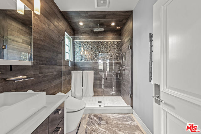 Drew Fenton | 3170 KINGS Court Los Angeles CA | MLS: 7365327 Drew Fenton | 3170 KINGS Court Los Angeles CA | MLS: 7365327