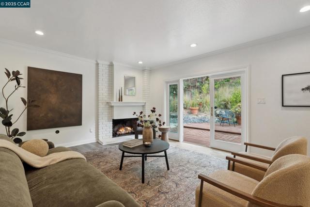 Image 7 of 60 For 2335 Mallard Drive