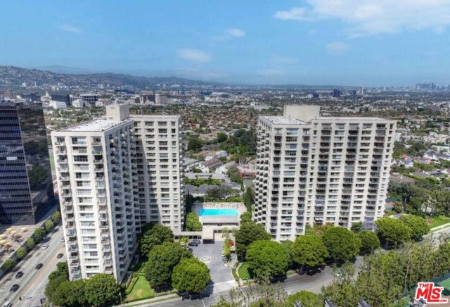 2170 Century Parkway, Los Angeles, California 90067, 2 Bedrooms Bedrooms, ,2 BathroomsBathrooms,Condominium,For Sale,Century,24414709