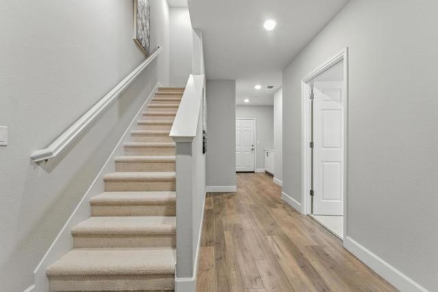 577 Hollow Falls, Fremont CA: https://media.crmls.org/mediaz/31259a06-6c64-4afa-bce5-ea25edb6b18b.jpg