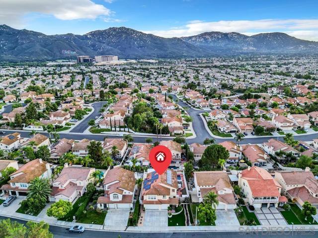 45703 Calle Ayora, Temecula CA: https://media.crmls.org/mediaz/3125c0a1-1c9a-415c-a9c7-8214c1e86f5d.jpg