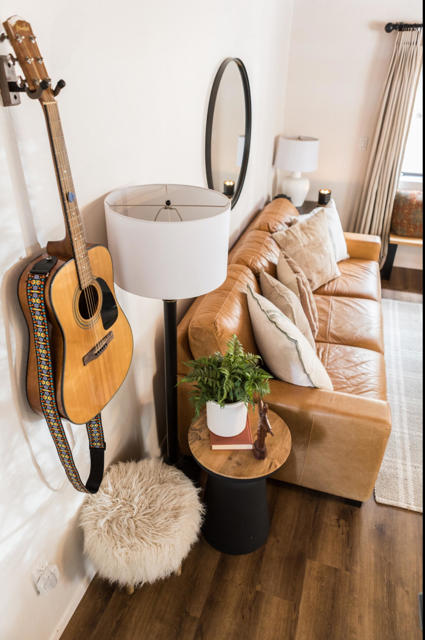 53840 Marian View Drive, Idyllwild CA: https://media.crmls.org/mediaz/3126fb7d-66b8-4a8a-bbbc-6c84fabe314f.jpg