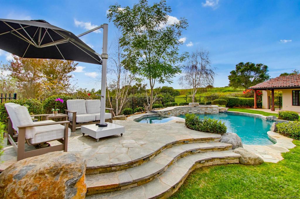 8235 Caminito Santaluz Norte - photo 7