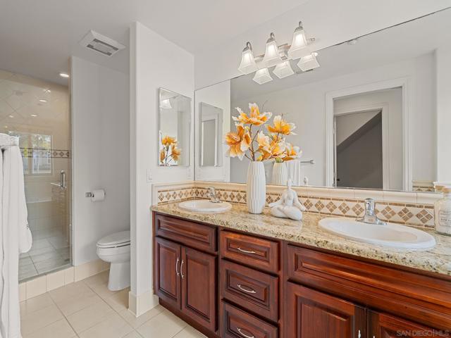 2265 Manchester Ave (and 2265A), Cardiff by the Sea CA: https://media.crmls.org/mediaz/3127e4b4-a59f-4364-ae94-c152247660cb.jpg