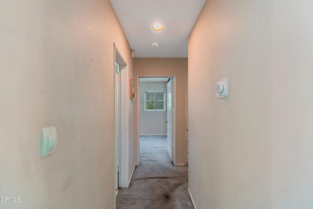 Detail Gallery Image 25 of 44 For 7454 Tyrone Ave, Van Nuys,  CA 91405 - 3 Beds | 1/1 Baths