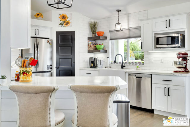 57745 San Tropeze Drive, Yucca Valley CA: https://media.crmls.org/mediaz/312aadad-ab46-4184-af19-b84fafa37ba5.jpg