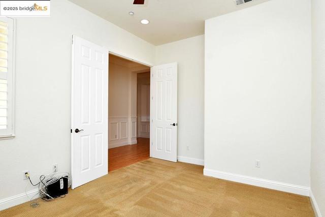 1785 Anastasia Dr, Brentwood CA: https://media.crmls.org/mediaz/312acf60-3c0c-4d54-8a2e-9d60520f54ef.jpg